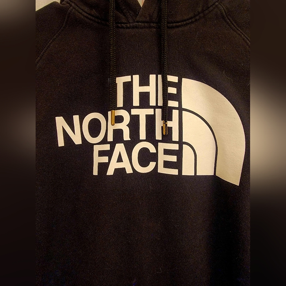 The North Face Women's Black Hoodie - Picture 3 of 4